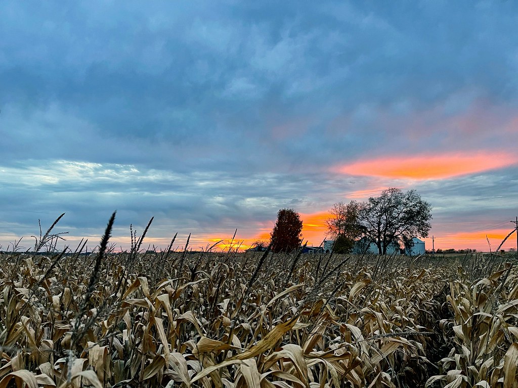 DG0306V Scenic, Sunset Fortville Pike, Indiana 10/24/2022 … Flickr