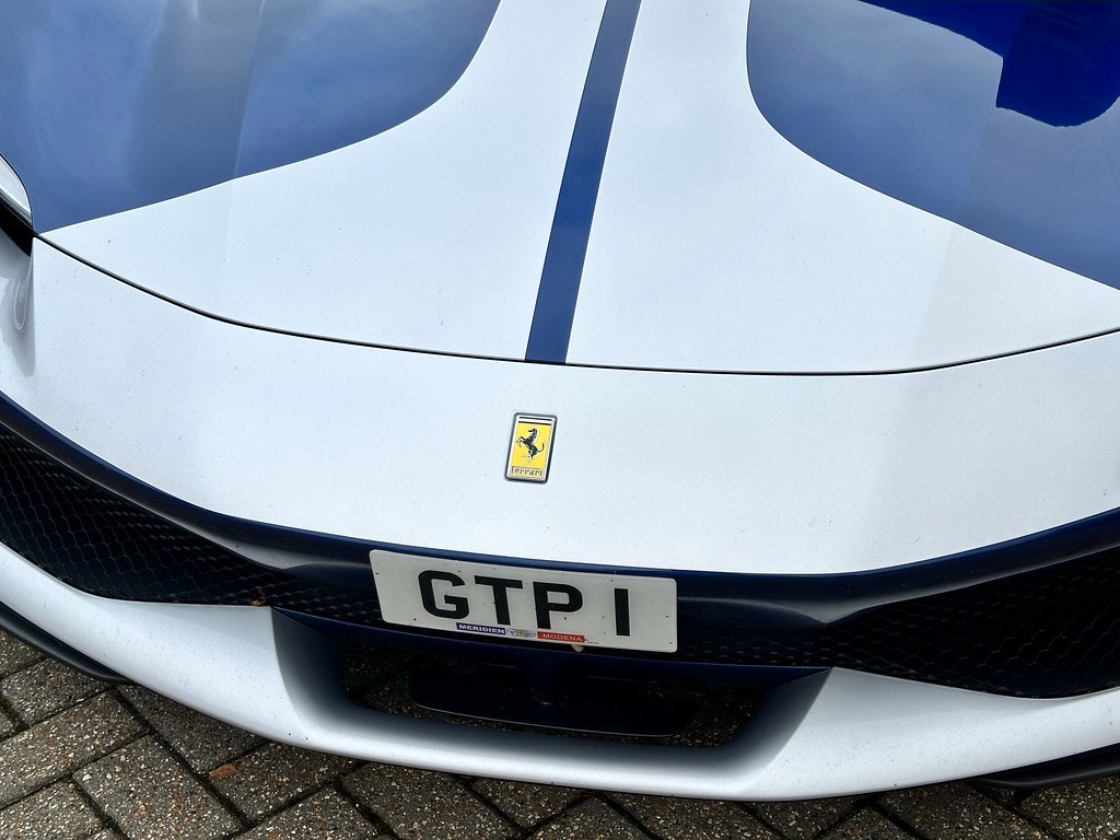 Meridian Modena Ferrari, Lyndhurst, UK. 1 Paul SimsWilliams Flickr