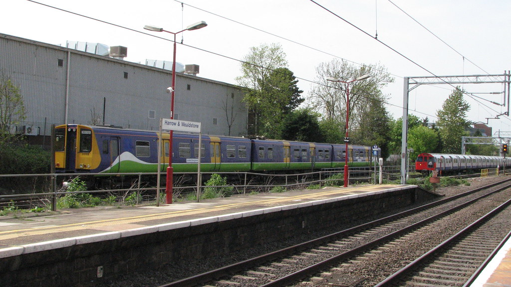 313106 London Overland Harrow & Wealdstone In its form… Flickr