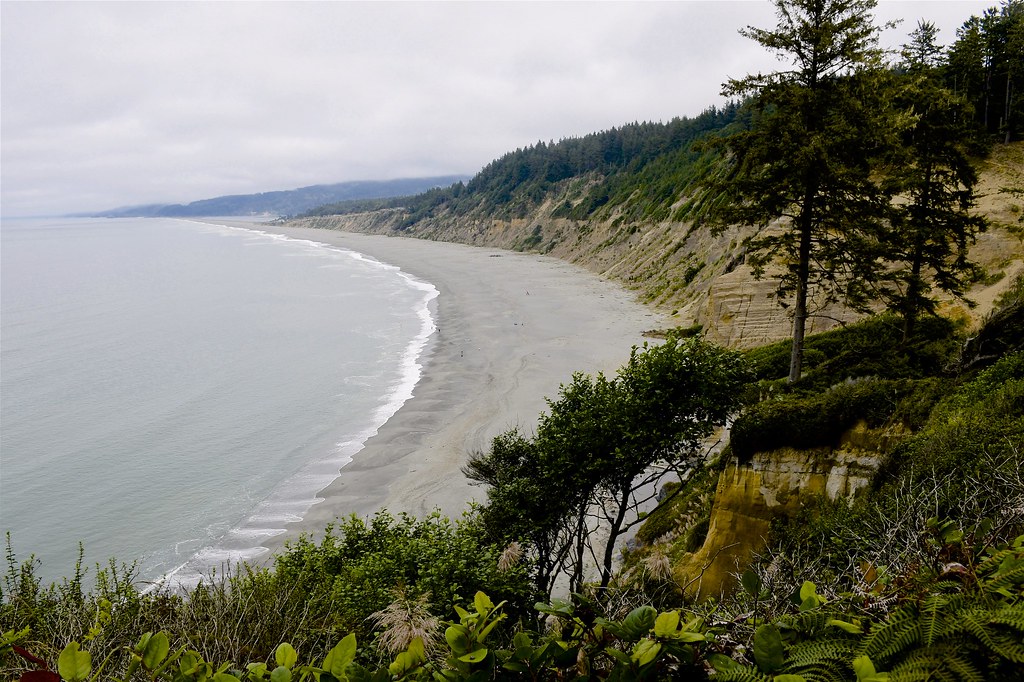 Agate Beach Trailhead View Agate Beach, SueMeg State Park… Flickr