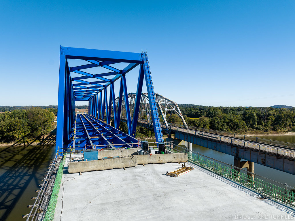 Smithland Bridge One of the few remaining truss bridges in… Flickr