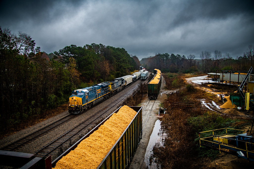 Southbound on the Seaboard A Greenwood bound freight passe… Flickr