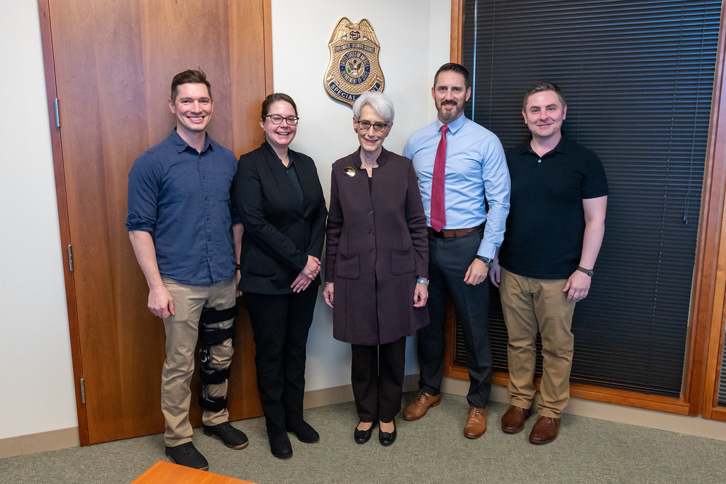 Deputy Secretary Sherman Visits the Seattle Passport Agenc… Flickr