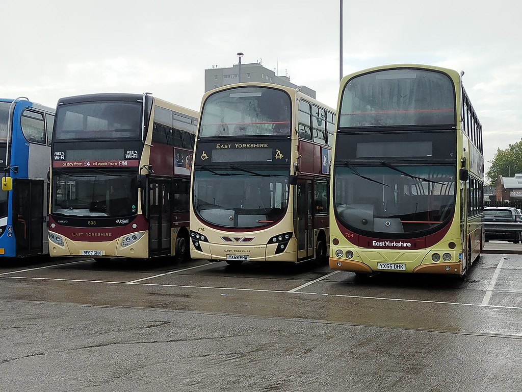 EYMS Buses, Hull, 21st October 2022. EYMS Volvo, 808, 774 … Flickr