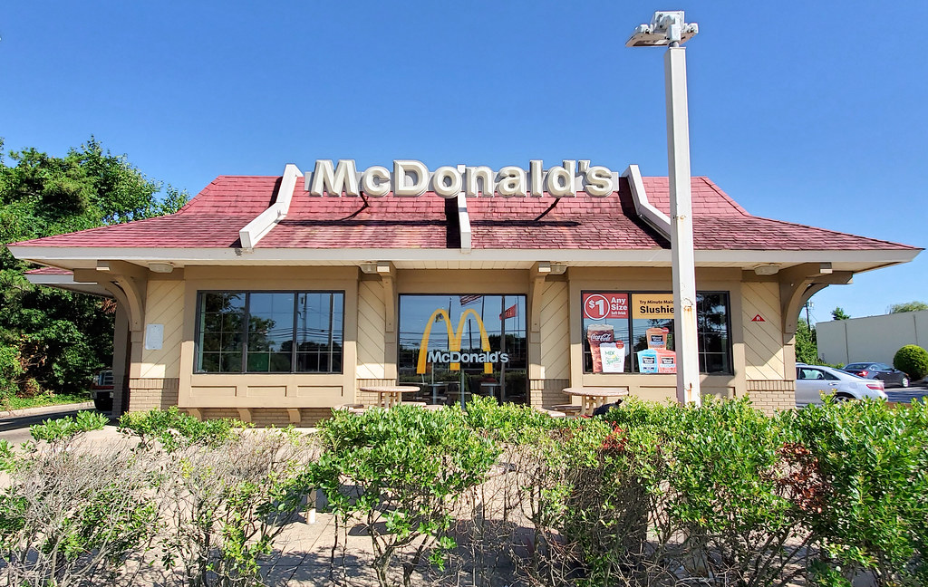 McDonald's at 400 West Ave Woodstown, NJ McDonald's at 4… Flickr