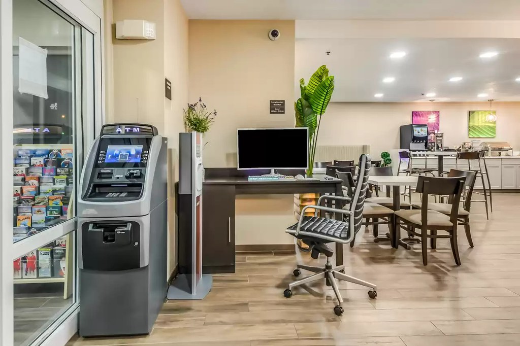 Kingsland Hotels off I95 Get direction for Kingsl… Flickr