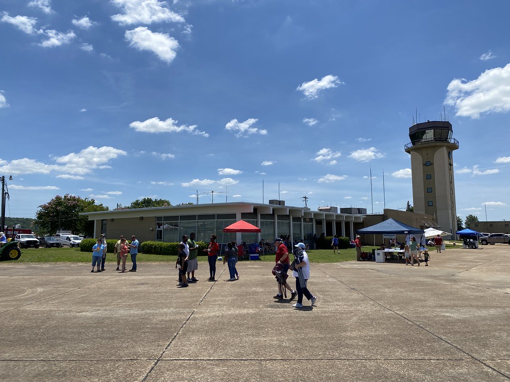 Greenwood, MS GreenwoodLeflore Airport KGWO Pic 17 Flickr
