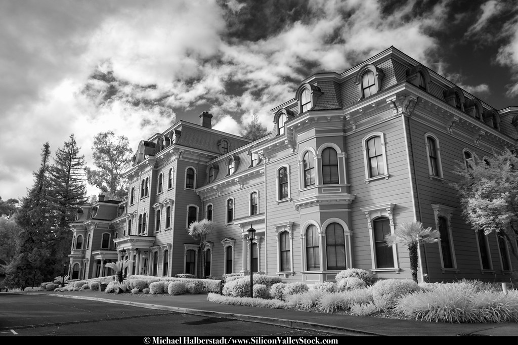 Mills College Mills College, Oakland, CA Michael Halberstadt Flickr