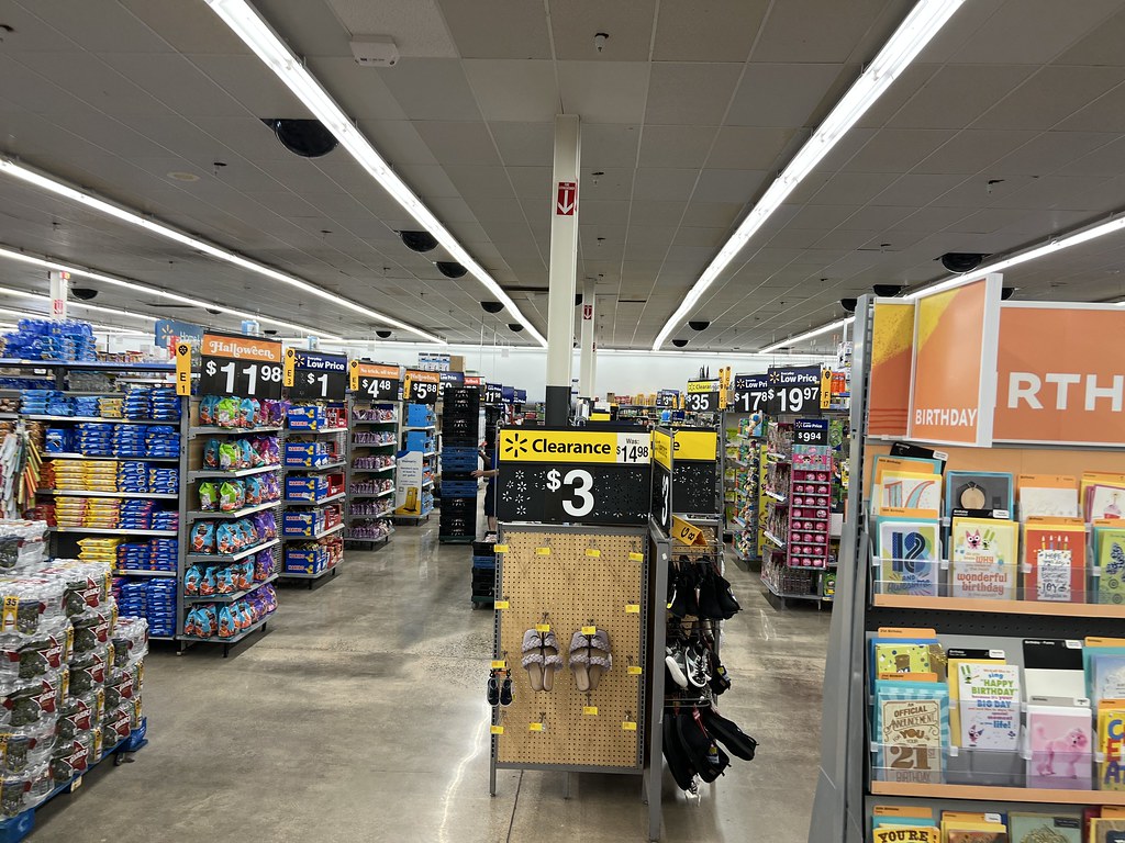 WalMart Lindsay, Oklahoma Nathan Bush Flickr