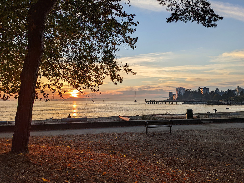Ambleside Beach, West Vancouver, BC, Canada Csaba&Bea Our Wanders
