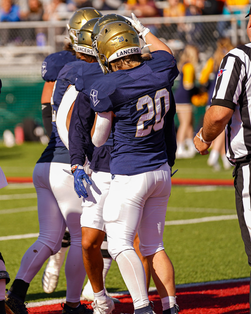 DSC03563 Mount Marty Athletics Flickr