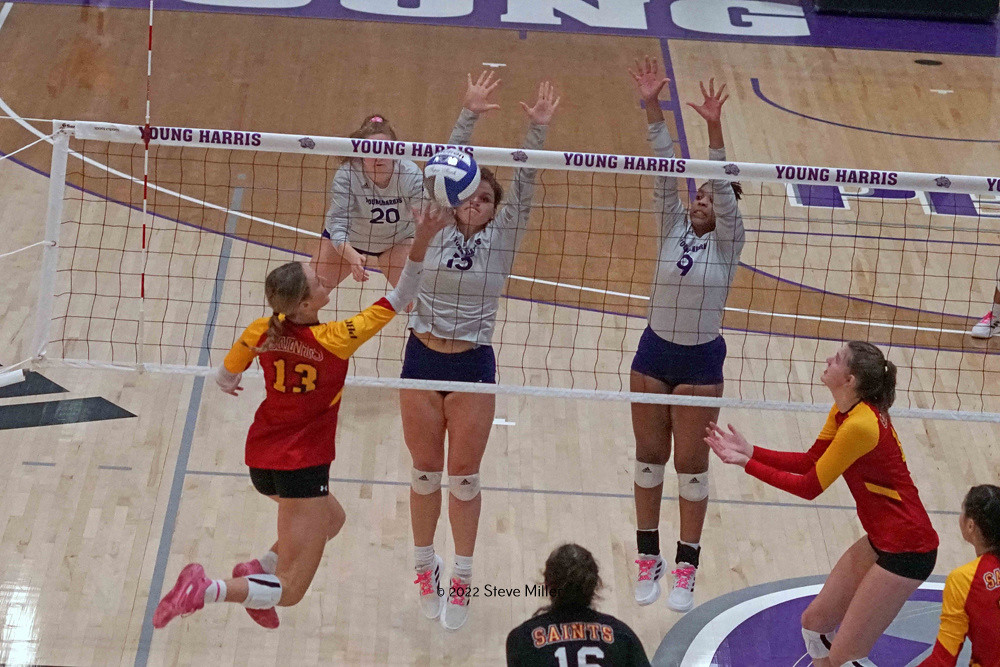 YHC89928X YOUNG HARRIS VOLLEYBALL vs Emmanuel steve miller Flickr