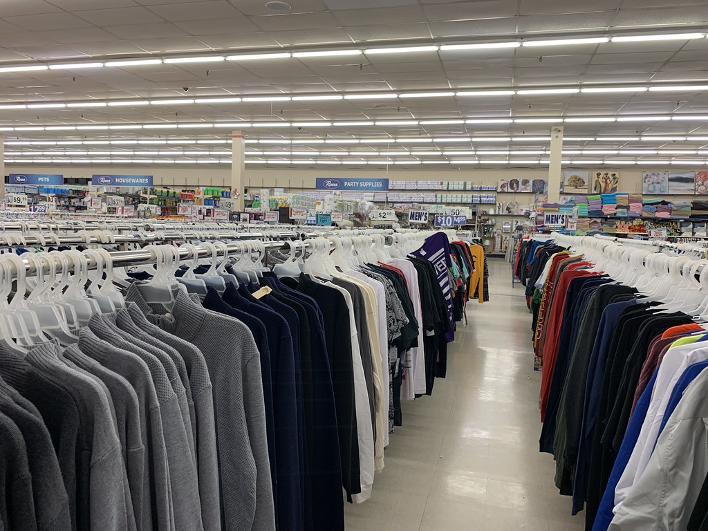 Roses Express interior Roses Express 1225 (18,698 square … Flickr