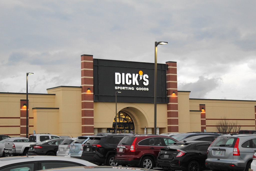 Dick's Sporting GOods (Mall at Rockingham Park) JJBers Flickr