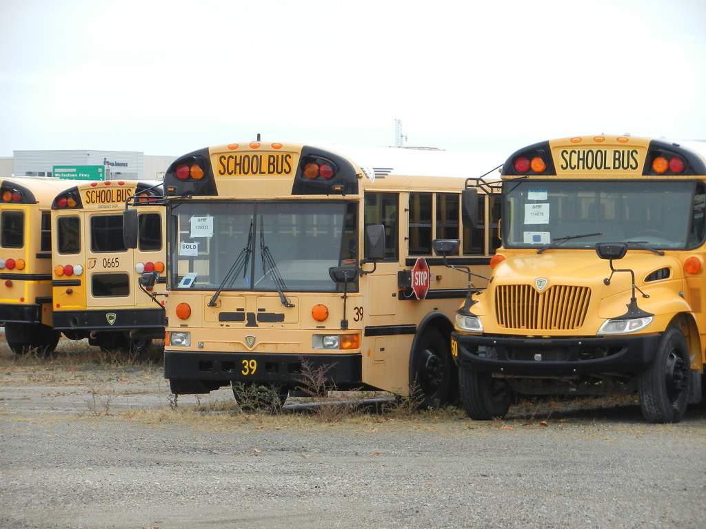 IC RE 39 Midwest Transit Equipment Whitestown, IN Cincinnati NKY