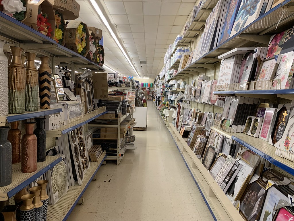 Roses Express interior Roses Express 1225 (18,698 square … Flickr