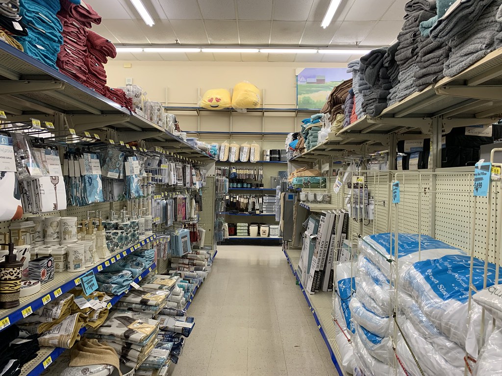 Roses Express interior Roses Express 1225 (18,698 square … Flickr