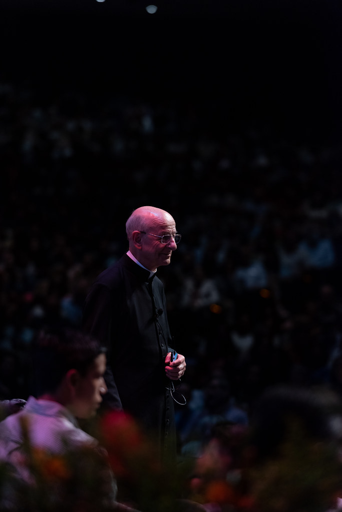 El prelado del Opus Dei, en México Mons. Fernando Ocáriz h… Flickr