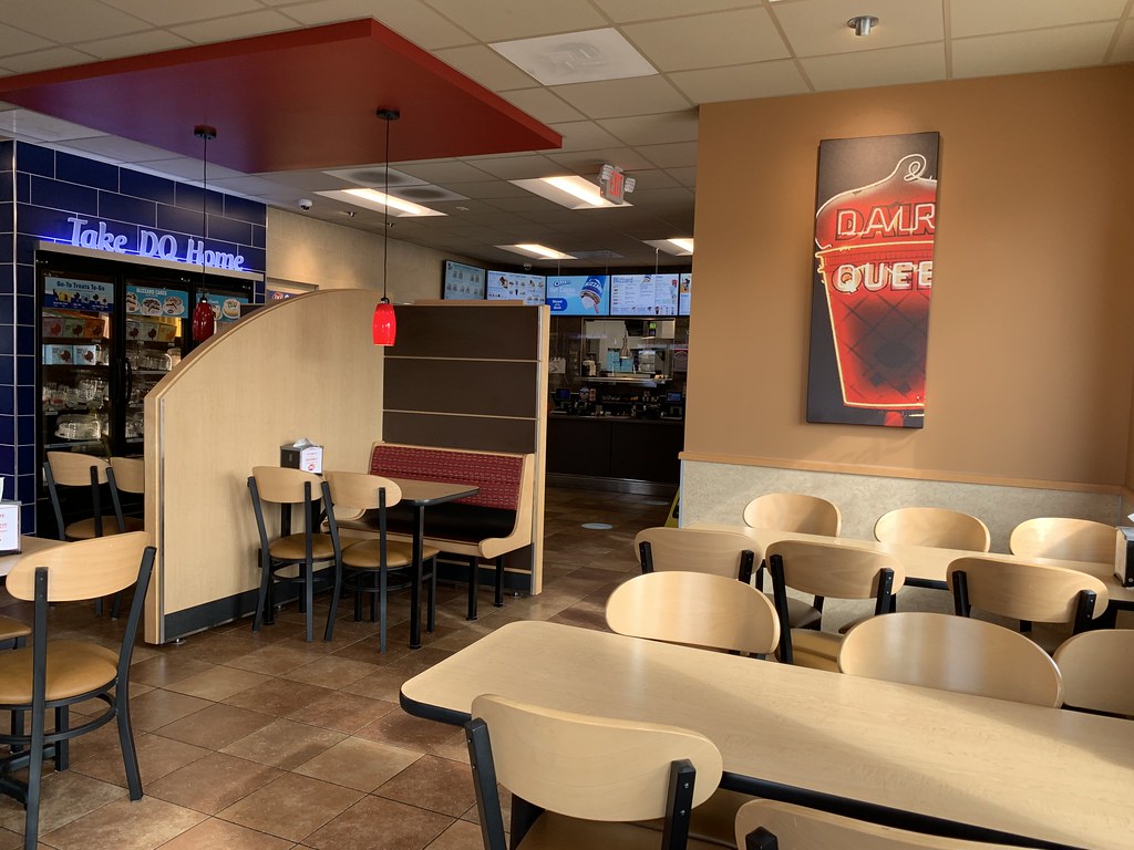 DQ Grill & Chill interior DQ Grill & Chill 15896 (2,675 s… Flickr