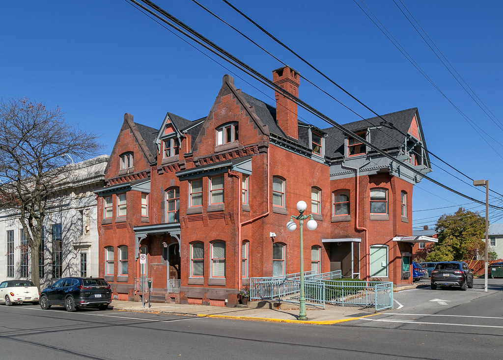 House — Lewisburg, Pennsylvania Christopher Riley Flickr
