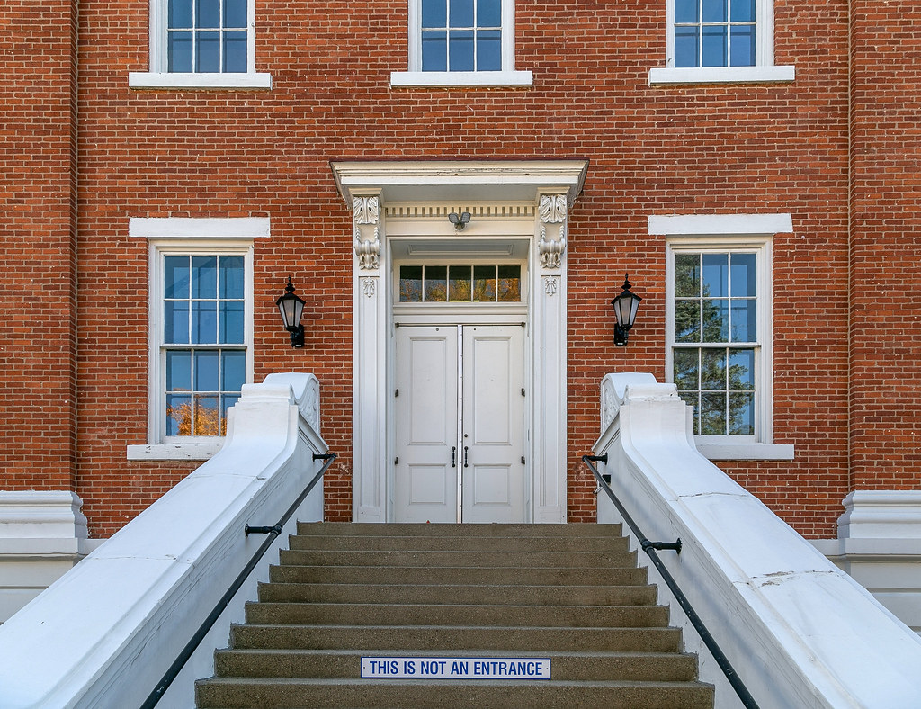 Entrance, Union County Courthouse — Lewisburg, Pennsylvani… Flickr