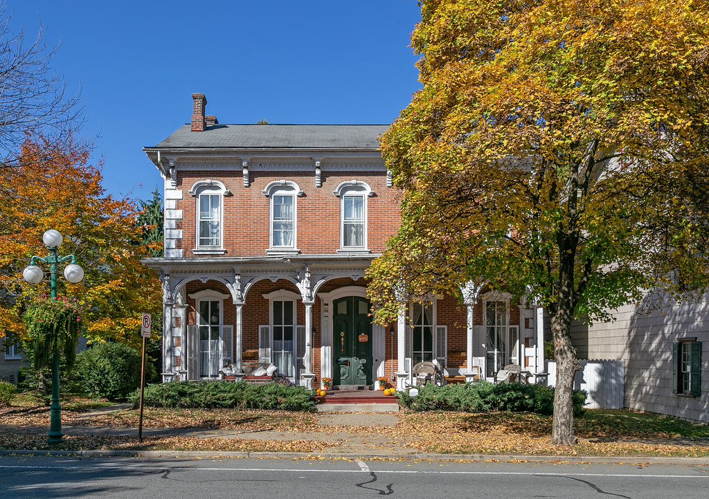 House — Lewisburg, Pennsylvania Christopher Riley Flickr