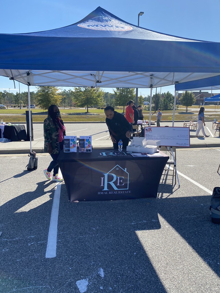 IMG_6908 Block Party Linden Oaks Fort Bragg Family & MWR Flickr