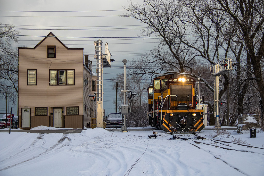Ewing Avenue The Short Line runs light power back to its e… Flickr