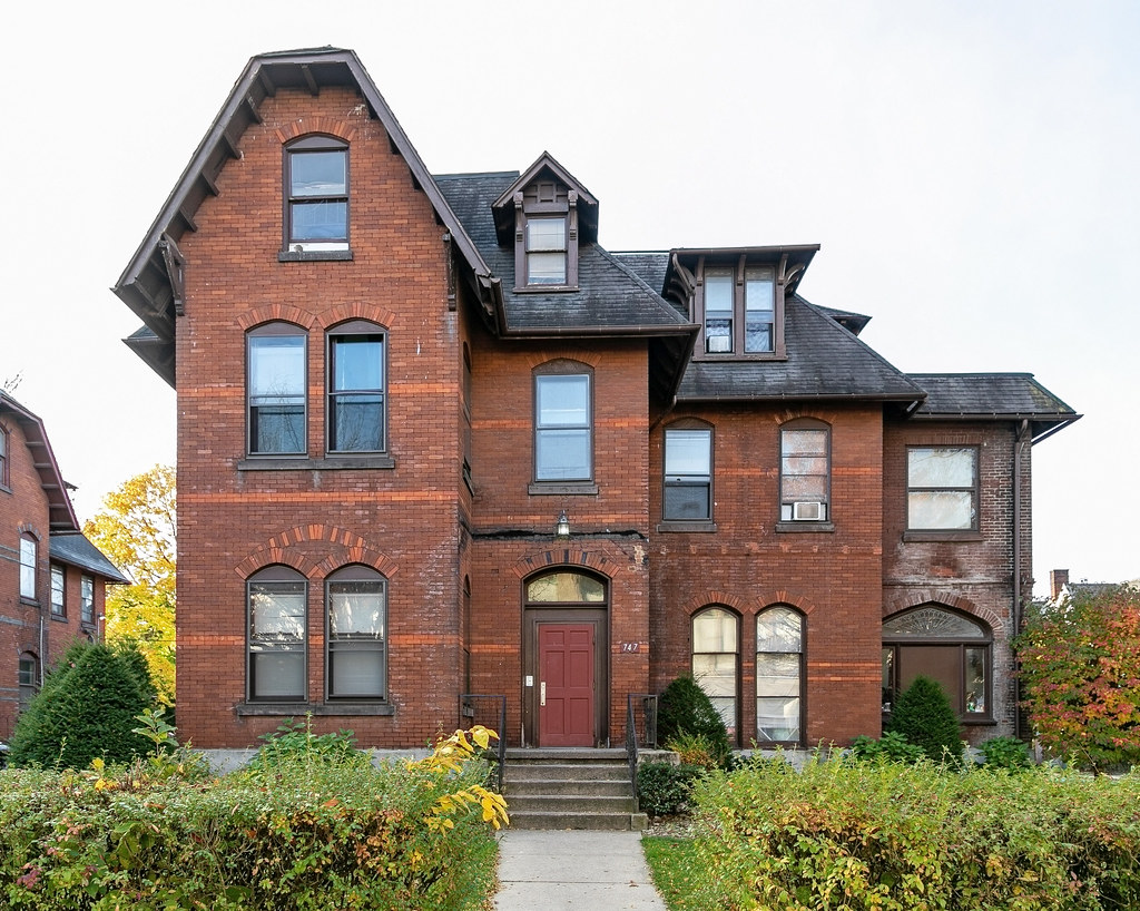 Cyrus Munson House — Williamsport, Pennsylvania Christopher Riley