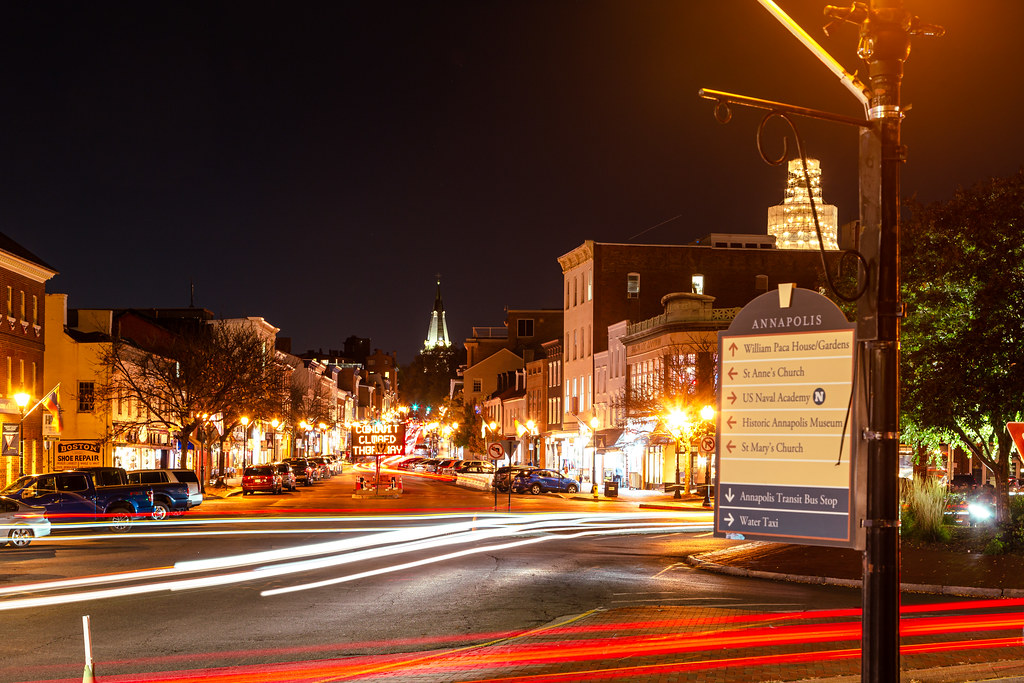 Main St Annapolis An evening view up Main St in Annapolis,… Flickr