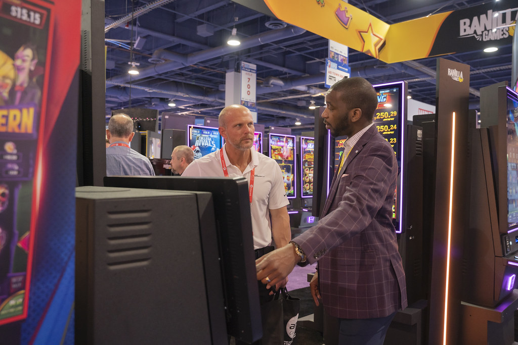 3 Grover Gaming Flickr