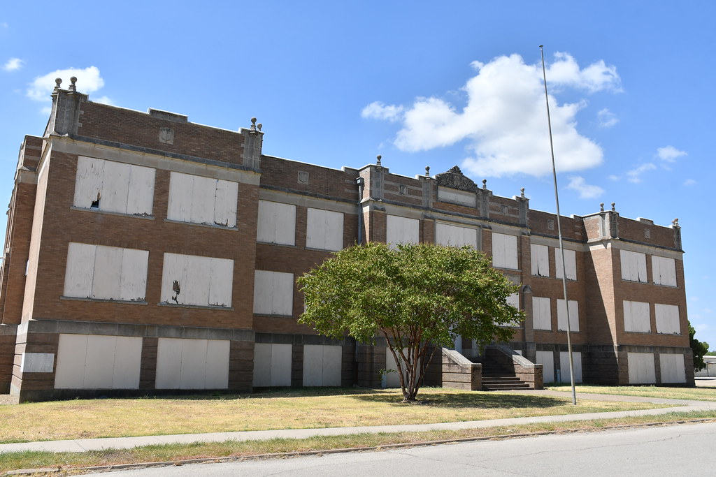 Old Hillsboro Junior College Hillsboro High School (Hill… Flickr