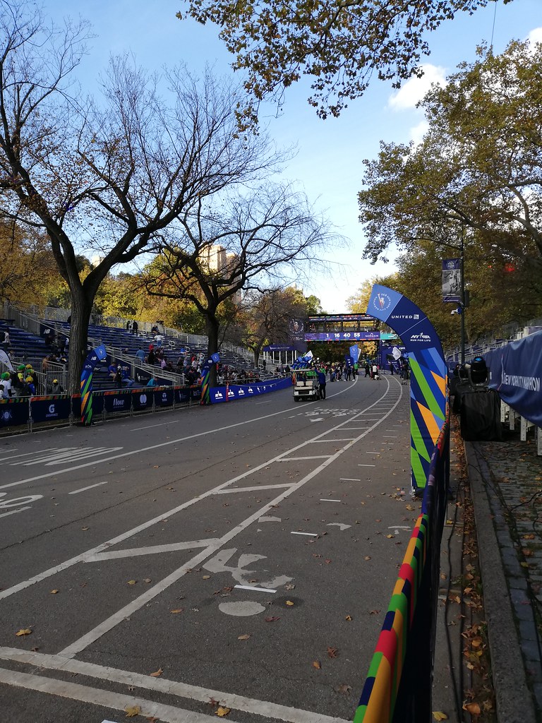 New York Marathon 2022 Runners Unlimited by Ruefa Flickr