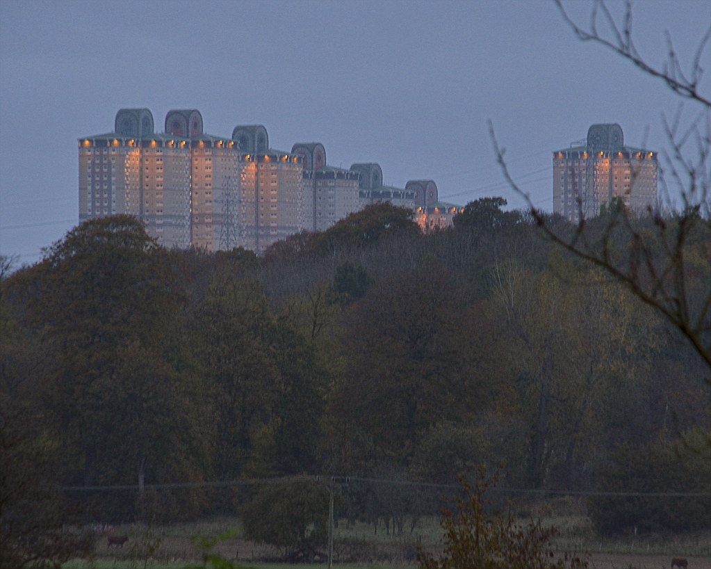 Morning Muirhouse Flats Motherwell from Clyde Walkway Uppe… Flickr