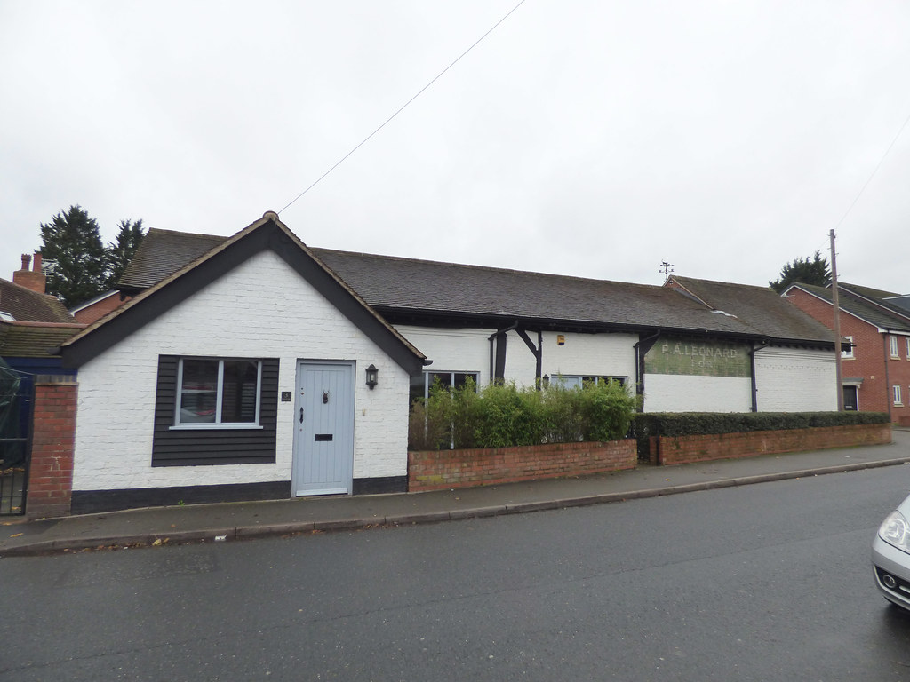 Yardley Tools/Leonard's Garage Limited Mansfield Road, S… Flickr