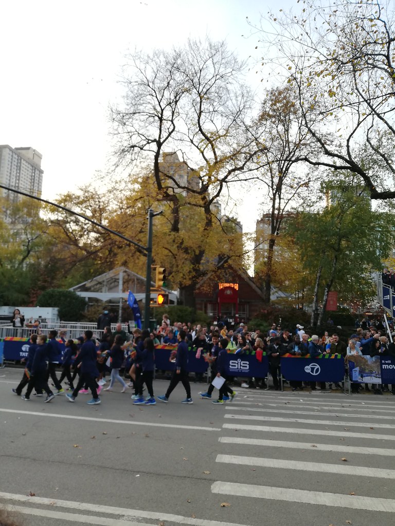 New York Marathon 2022 Runners Unlimited by Ruefa Flickr