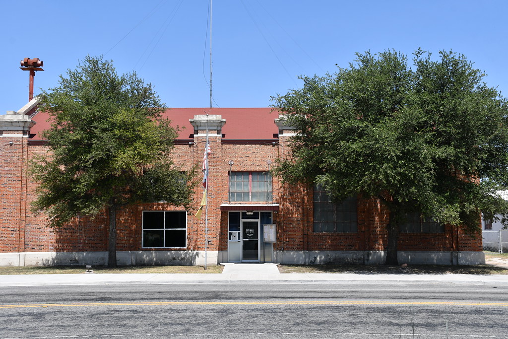 Goldthwaite City Hall (Mills County, Texas) Goldthwaite Ci… Flickr