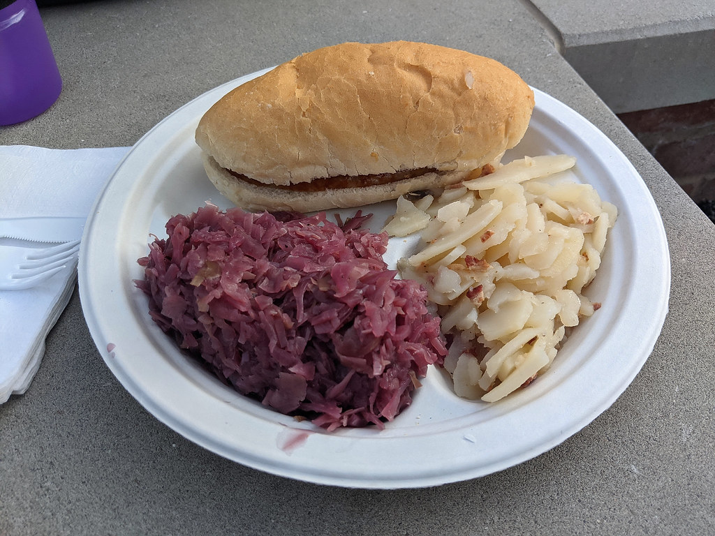 Bratwurst Sandwich Bratwurst Sandwich at Cuyahoga Falls Ok… Flickr