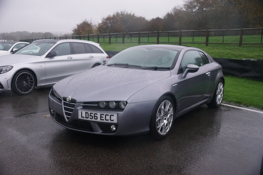 2022 VeePower Sunday, Goodwood Breakfast Club, Goodwood Motor Circuit