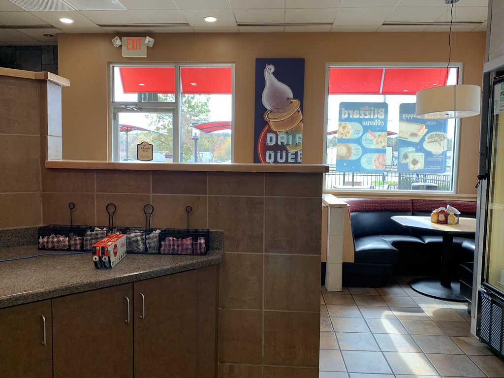 DQ Grill & Chill interior DQ Grill & Chill 15144 (3,596 s… Flickr