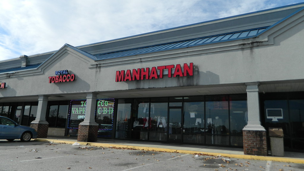 Franklin Commons stores Royal Tobacco Manhattan (2,400 squ… Flickr