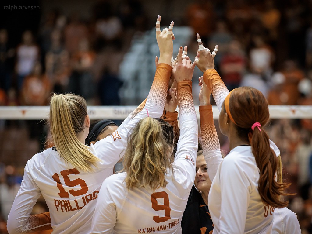 20221026 (UT Volleyball, vs Texas Tech, Austin) Flickr