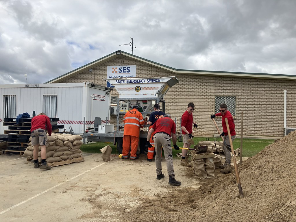 Wagga Wagga Unit Bunnings Australia Rapid Relief Team_005 Flickr