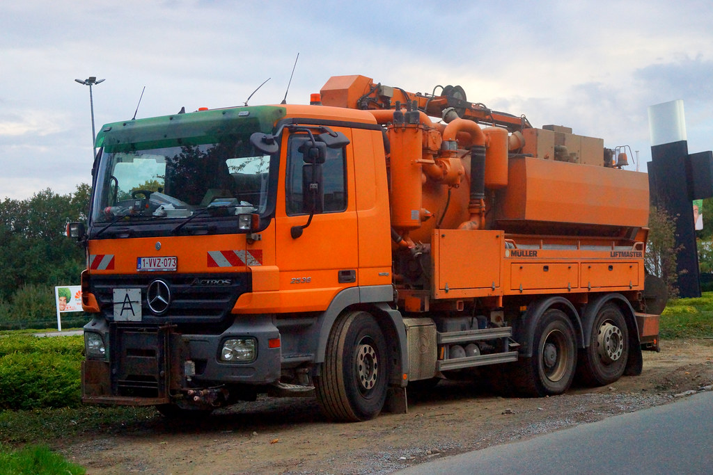 MercedesBenz Actros MP2 Bluetec4 2536 MCab 6x2 L (2007) … Flickr