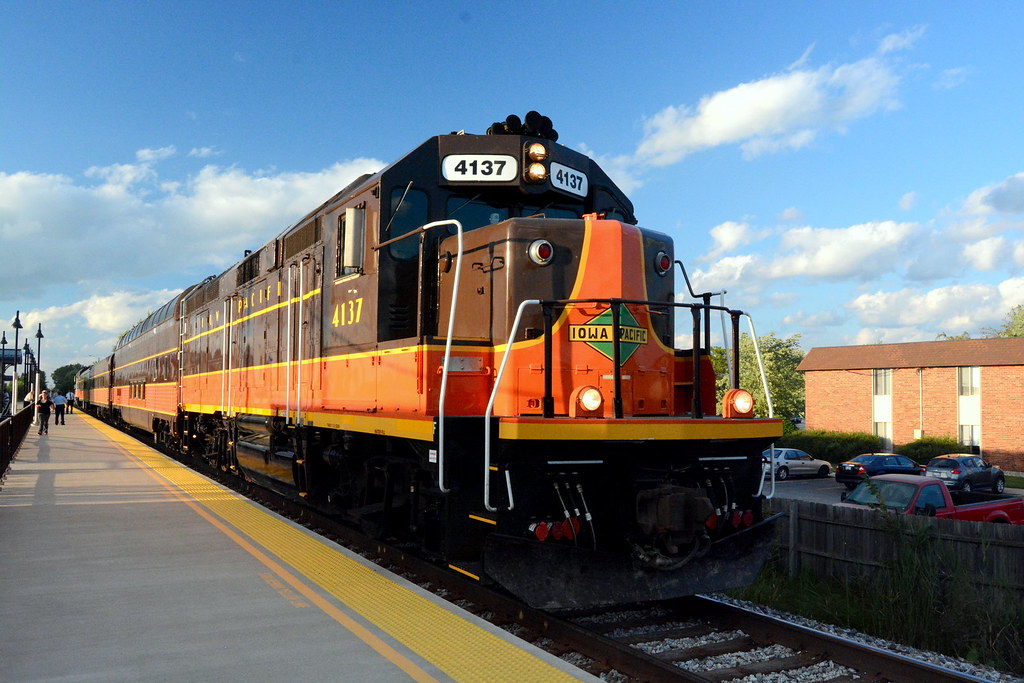 Iowa Pacific on Hoosier State 850 Jim Burd Flickr