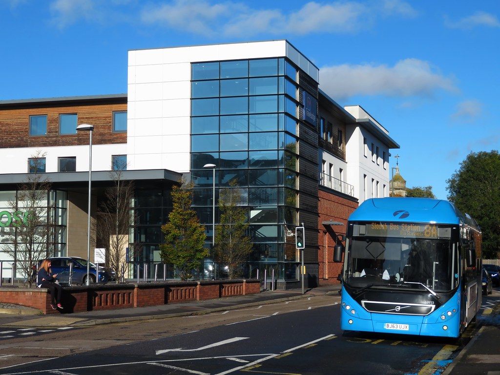 Church Road Egham portemolitor Flickr