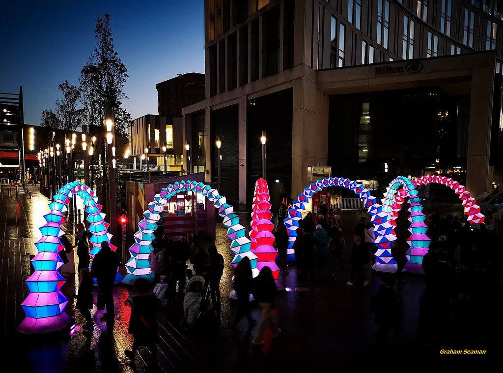 RIVER OF LIGHT FESTIVAL 2022 Shots taken during the Bonf… Flickr