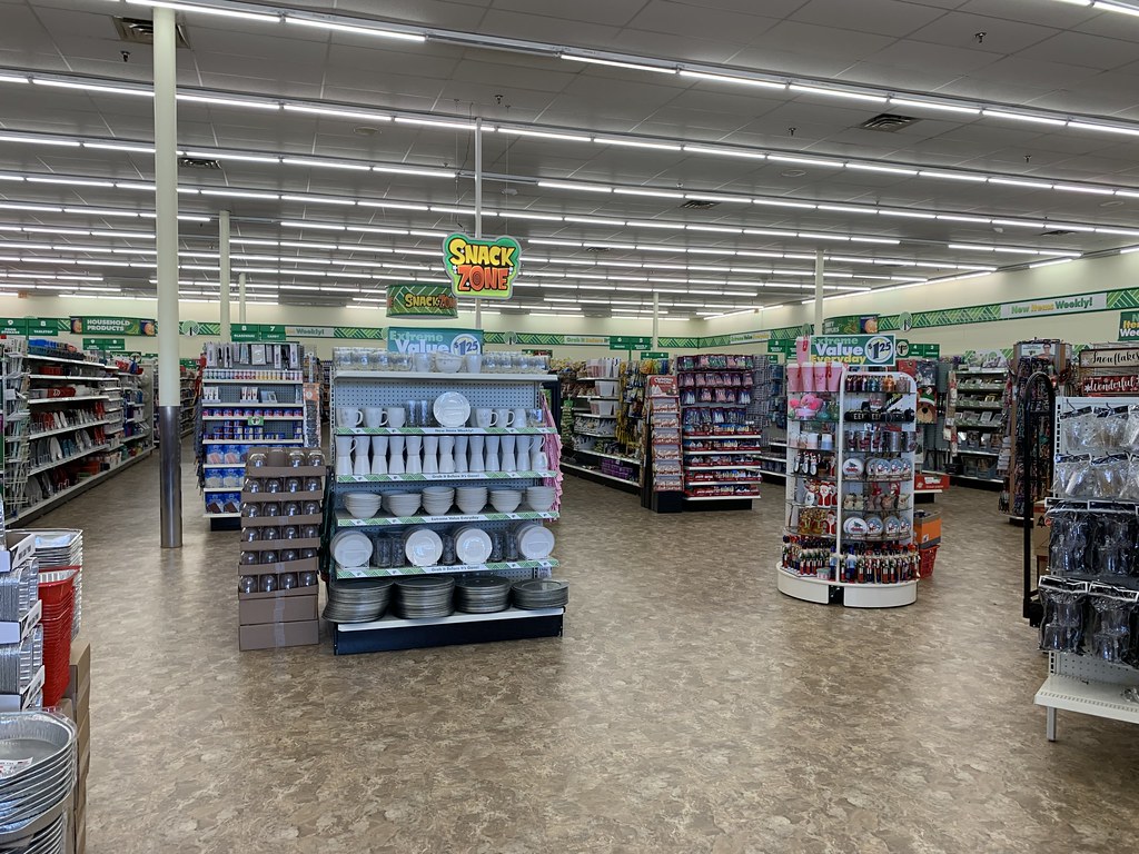 Family Dollar/Dollar Tree interior a photo on Flickriver