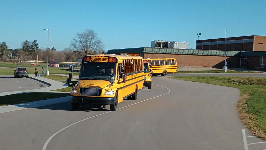 Swartz Creek Community Schools Bus 27, 37, & 30 Flickr