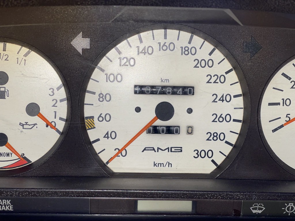 Mercedes Benz OEM AMG W126 C126 Speedometer White Gauge (U… Flickr